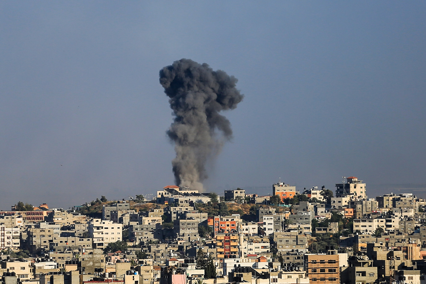 مشهد من الحرب التي تشهدها غزة