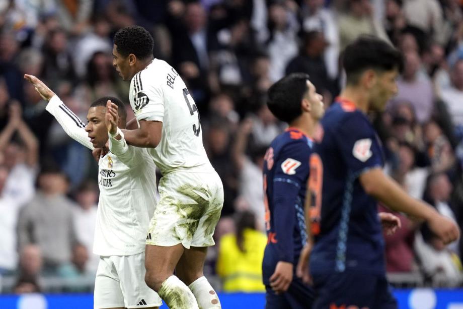 ريال مدريد يواصل الضغط على برشلونة