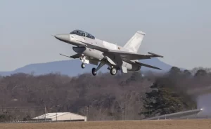مقاتلات F-16 Fighting Falcon